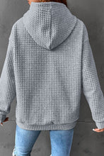 Sudadera con capucha con cordón y bolsillo de canguro con textura de celosía gris 