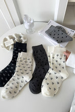 White Bow Knots Ribbed Edge Crew Socks