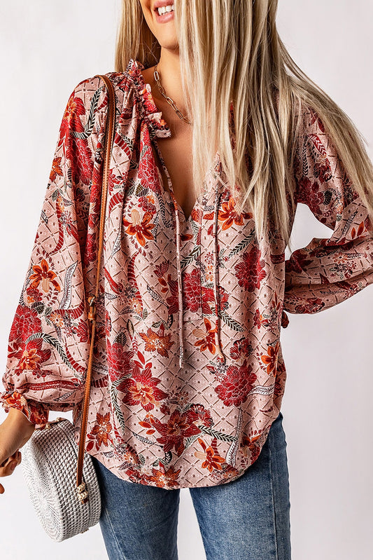 Blusa estampada con cuello en V dividido