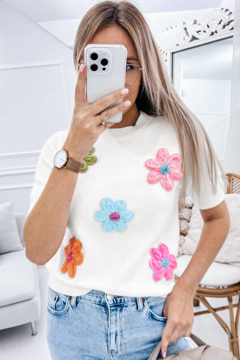 White Cute Flower Applique Short Sleeve Sweater