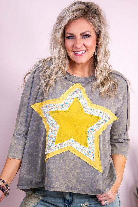 Medium Grey Floral Star Patched Pattern 3/4 Sleeve Plus Size Top