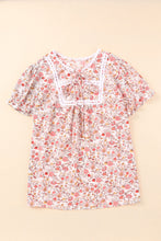 Top de talla grande con estampado floral y cuello dividido 