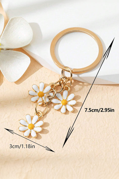 White Cute Daisy Shape Ornament Key Ring