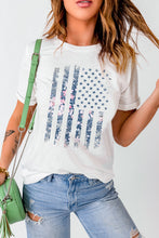 Floral American Flag Pint Short Sleeve Graphic Tee