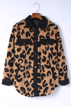 Sobrecamisa teddy de leopardo con ribetes en contraste