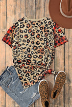 Leopard Mama Heart Shaped Plaid Print Crew Neck T Shirt