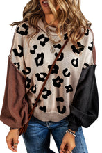 Jersey color block con estampado de leopardo color café 