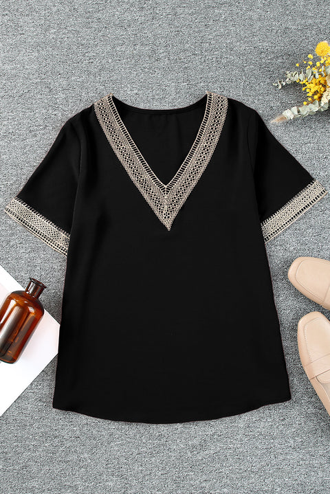 Blusa de manga corta con cuello en V y ribete de encaje