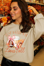 Parchment Just a Girl Who Loves Fall Printed Sweatshirt