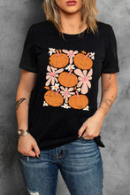 Black Pumpkin Flower Square Graphic Tee