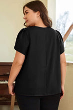 Black Keyhole Pleated Crew Neck Plus Size T Shirt