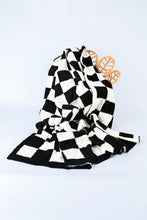 Color black Plush Checkered Print Sofa Blanket 127*152cm