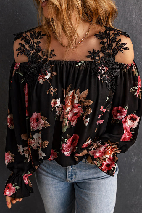 Blusa holgada con hombros descubiertos y patchwork de encaje con estampado floral