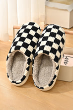 Black Checkered Print Ribbed Plush Lined Winter Slippers