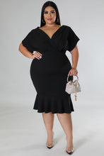 Plus Size Pleated V Neck Ruffle Hem Bodycon Dress