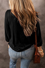 Black Solid Color 3/4 Sleeve Round Neck Blouse