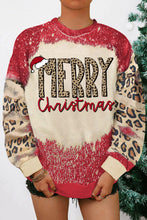 Sudadera con bloques de color blanqueados y leopardo con letras PRAY