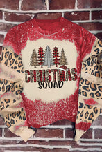 Sudadera con bloques de color blanqueados y leopardo con letras PRAY