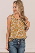 Cutout Decor Round Neck Floral Tank Top