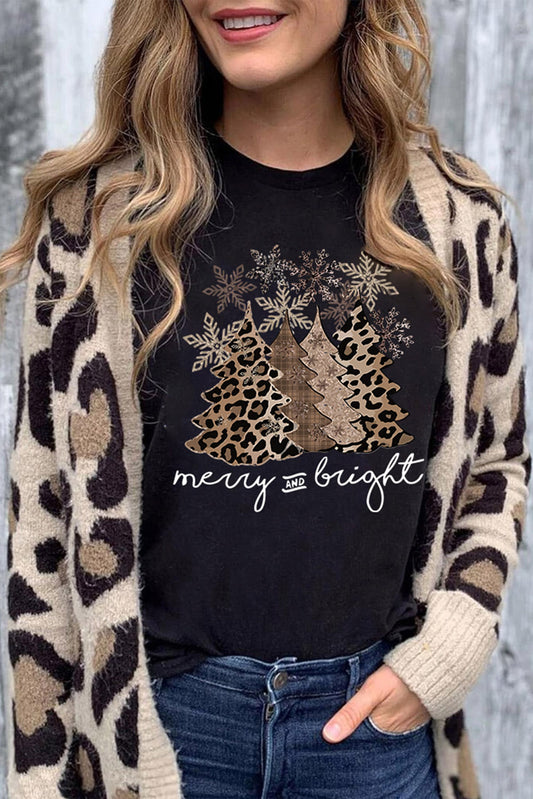 Camiseta con cuello redondo y estampado gráfico de árbol de Navidad de leopardo