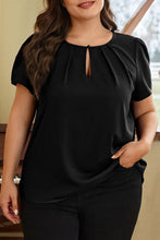 Black Keyhole Pleated Crew Neck Plus Size T Shirt