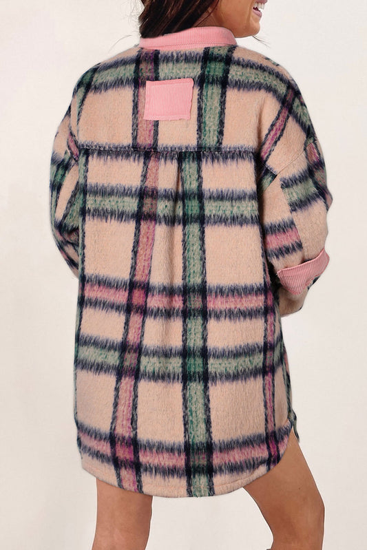 Chaqueta rosa con patchwork de pana a cuadros borrosos 