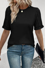 Black Ribbed Splicing Sleeve Round Neck T-shirt