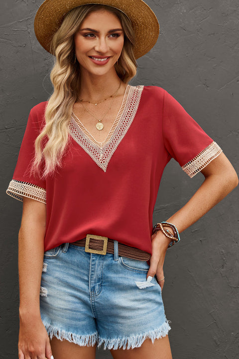 Blusa de manga corta con cuello en V y ribete de encaje