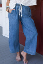 Pantalones anchos con cintura con cordón y pierna ancha