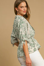 Green Landscape Print Tied 3/4 Sleeve Shirt with Sash