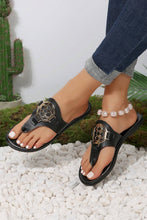 Black Metal Décor Leather Thong Slippers