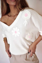 White Flower Applique Texture Knitted V Neck Top