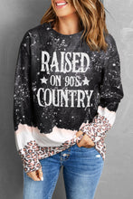 Snowy Christmas Graphic Leopard Bleached Sweatshirt