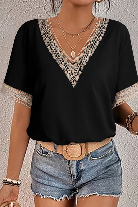 Blusa de manga corta con cuello en V y ribete de encaje