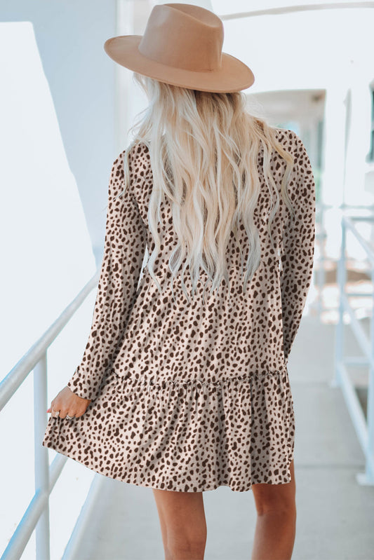 Vestido de manga larga escalonado con estampado animal de leopardo 