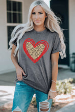 Camiseta con estampado de corazón y lentejuelas