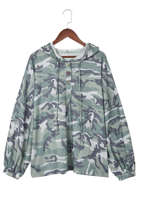 Sudadera con capucha extragrande y estampado de camuflaje de manga larga