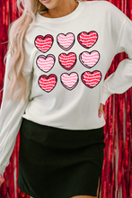 White Heart Graphic Crewneck Valentines Pullover Sweatshirt