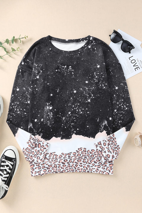 Snowy Christmas Graphic Leopard Bleached Sweatshirt