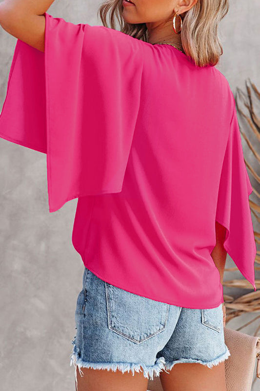 Blusa lisa con cuello en V y mangas acampanadas con volantes 