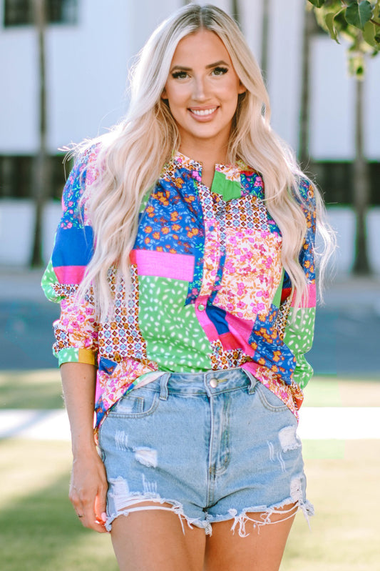 Camisa de manga abullonada con botones y estampado floral multicolor