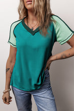 Green Exposed Seam Color Block Knitted V Neck T-shirt