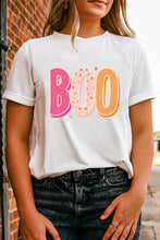 Camiseta blanca con gráfico de letra BOO de Halloween