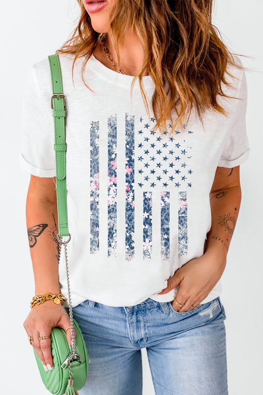 Camiseta estampada de manga corta con bandera estadounidense floral