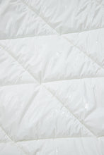 White Solid Quilted Hooded Zip Up Puffer Coat