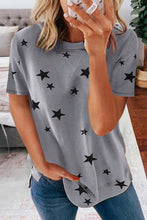 Camiseta con cuello redondo y estampado de estrellas