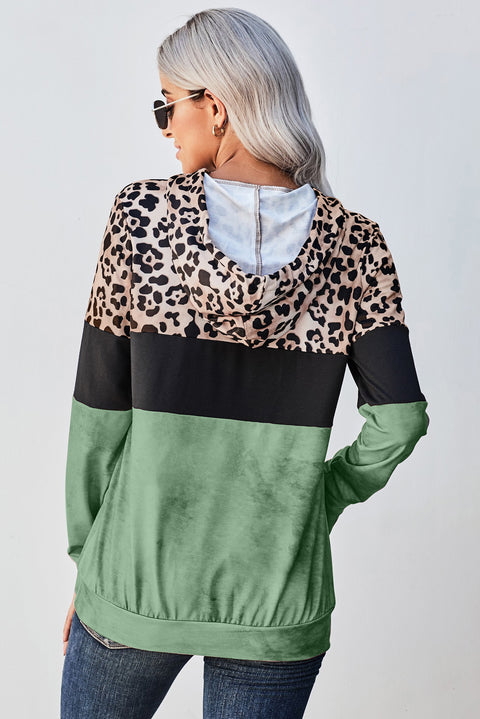 Sudadera con capucha y diseño teñido anudado con estampado de leopardo