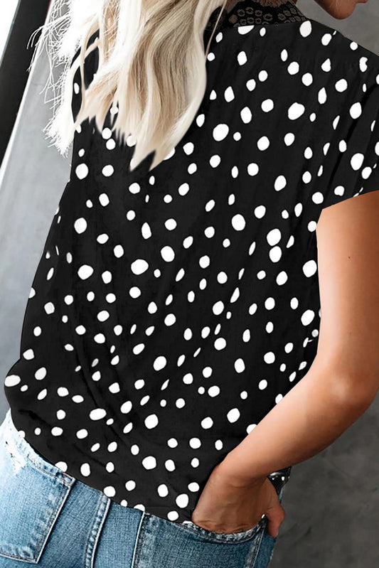 Polka Dot Scalloped V Neck Short Sleeves Top