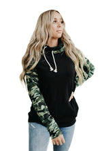 Camouflage Print Raglan Sleeve Hoodie