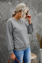 Raglan Patchwork Sleeve Pullover Sweatshirt